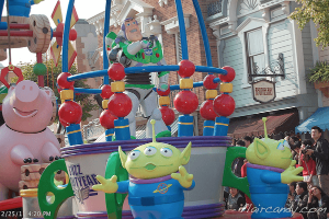 Hong Kong Disneyland Flights of Fantasy Parade Buzz Lightyear Toy Story